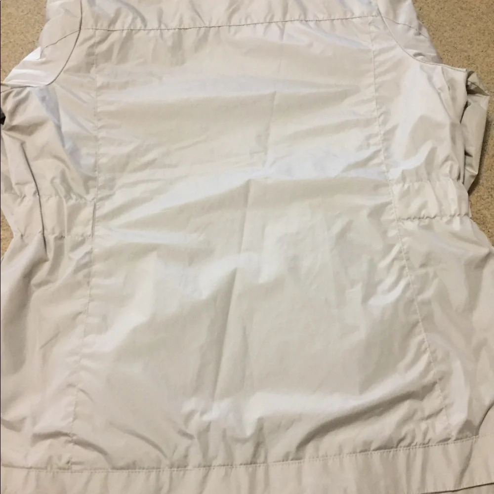 Hooded Jacket Size Large - Picture 5 of 6